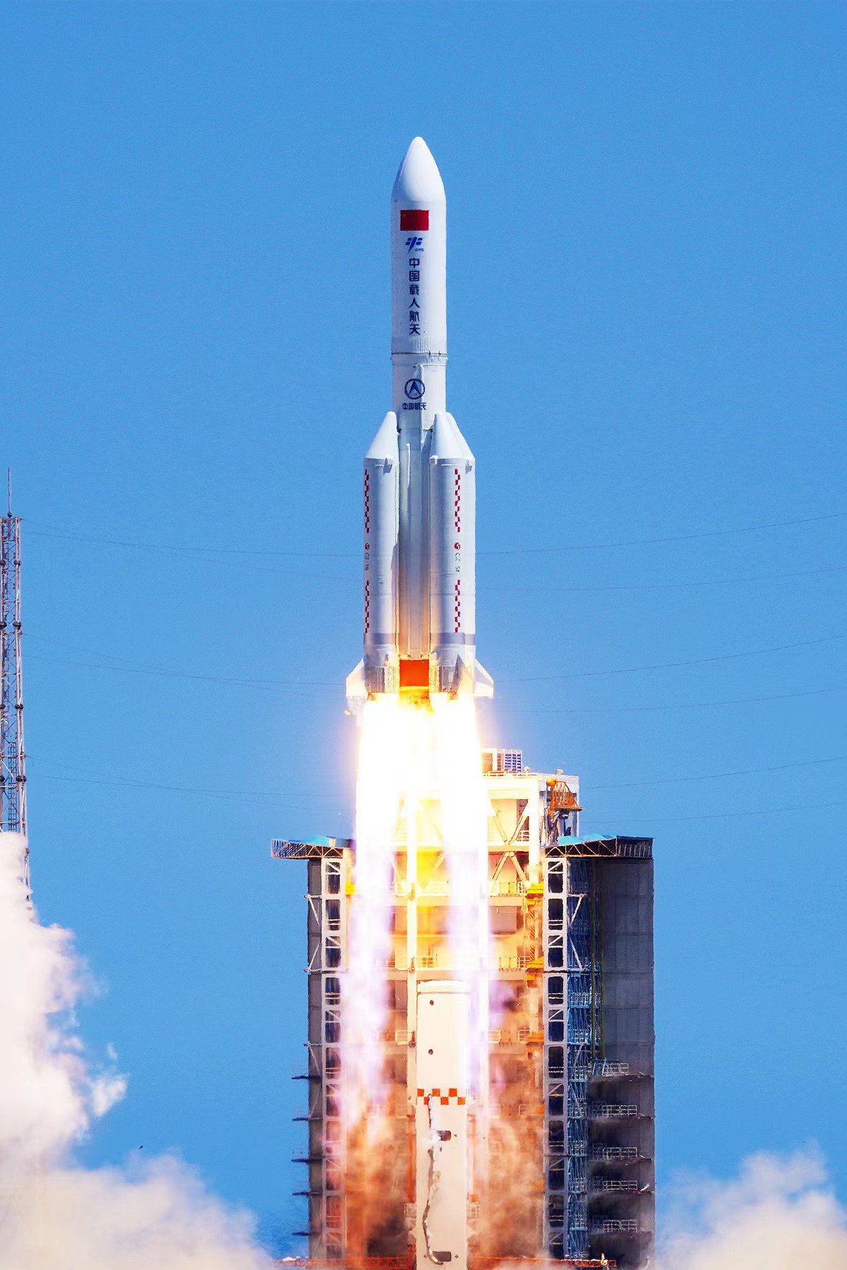 问天实验舱发射任务取得圆满成功_中国载人航天官方网站