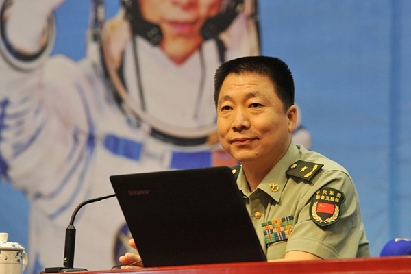 航天英雄杨利伟作客天津滨海新区科技周_中国载人航天官方网站